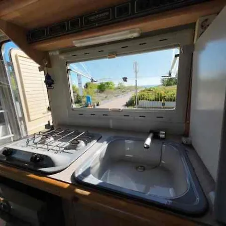 Kemp Retro Kamper *